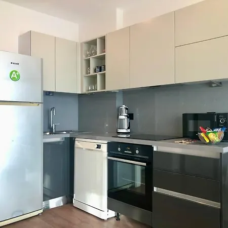 Secured Lux 1-bedrroom - Gym, Sauna & Parking 101 Apartamento