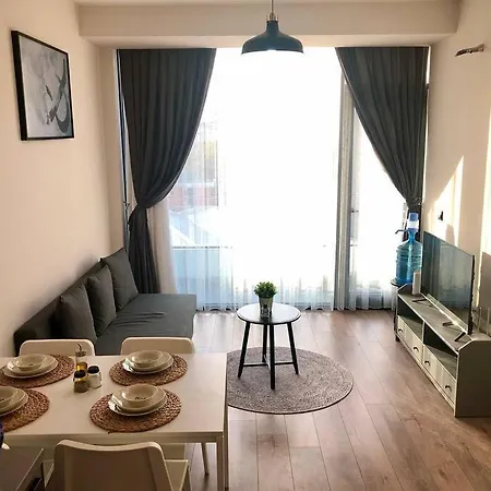 Secured Lux 1-bedrroom - Gym, Sauna & Parking 101 *